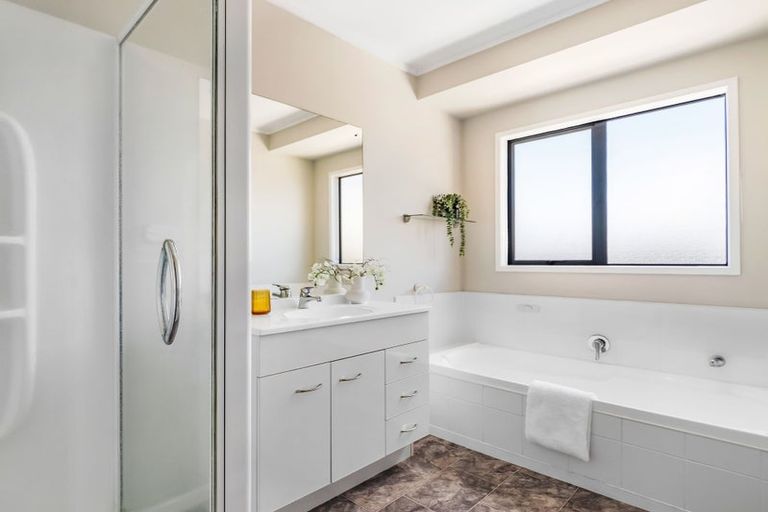 Photo of property in 88a Helvetia Road, Pukekohe, 2120