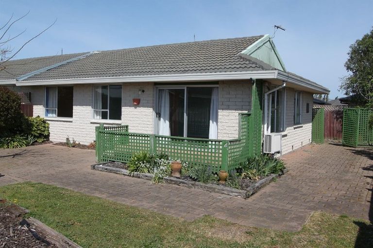 Photo of property in 1/63a Vivian Street, Burwood, Christchurch, 8083