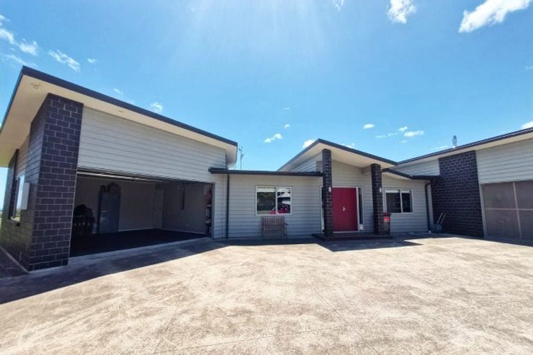 Photo of property in 1 Wilson Road, Urenui, 4375
