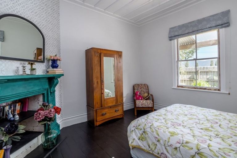 Photo of property in 9 Moroa Road, Tauwharenikau, Featherston, 5771