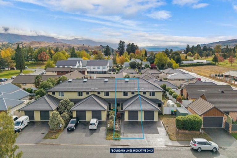 Photo of property in 115b Neplusultra Street, Cromwell, 9310