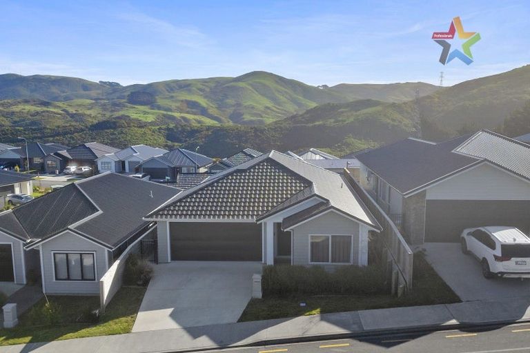 Photo of property in 157 Waipounamu Drive, Kelson, Lower Hutt, 5010