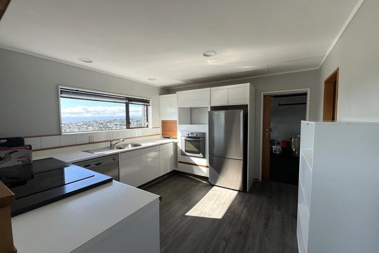 Photo of property in 8 Fillbridge Way, Karori, Wellington, 6012