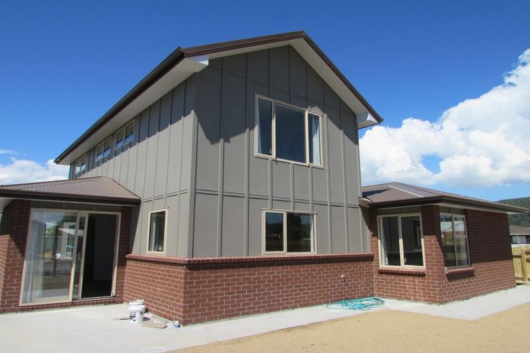 Photo of property in 1 Stephen Street, Trentham, Upper Hutt, 5018