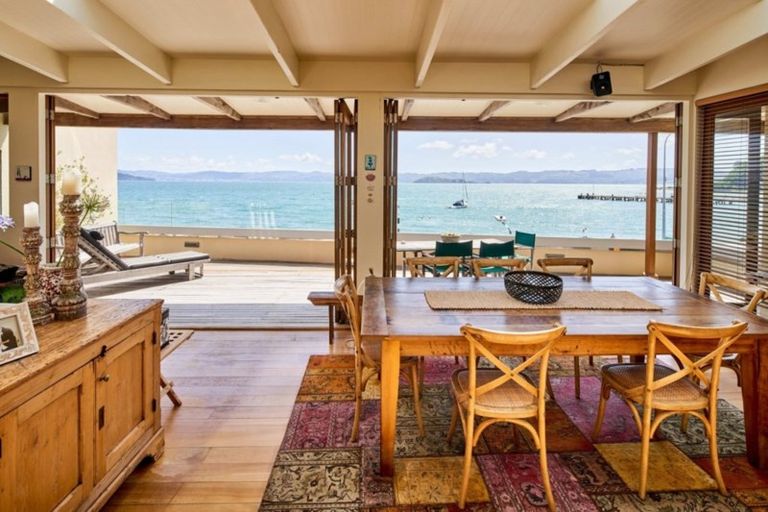 Photo of property in 612 Marine Drive, Days Bay, Lower Hutt, 5013