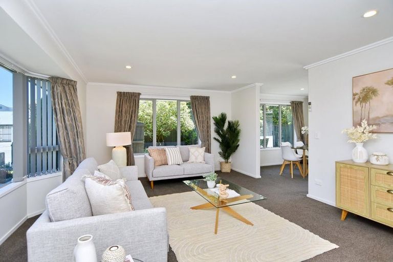 Photo of property in 4 Hurst Place, Parklands, Christchurch, 8083