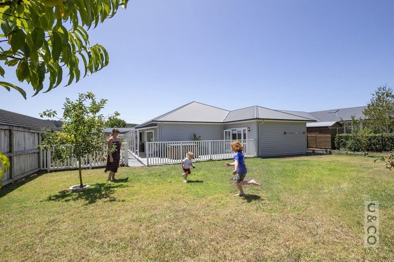 Photo of property in 40 Maude Street, Riverhead, 0820