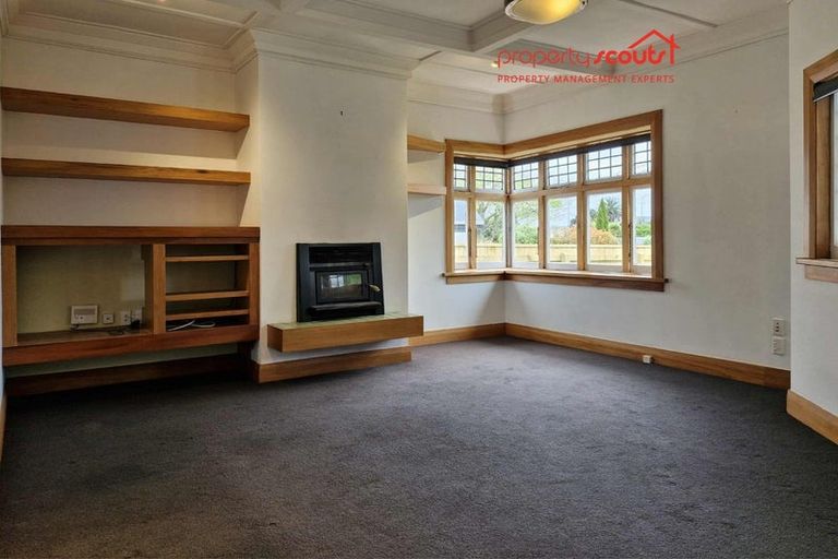 Photo of property in 40 Waiwaka Terrace, Strandon, New Plymouth, 4312