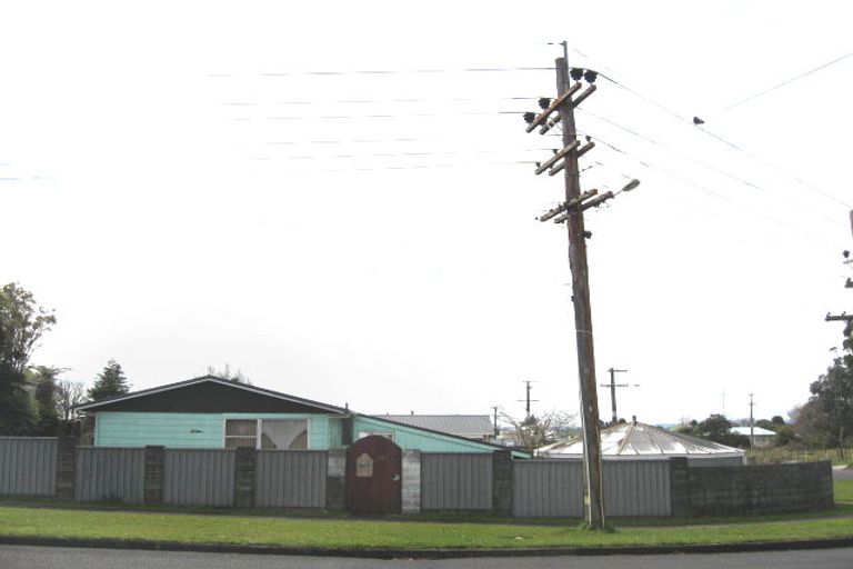 Photo of property in 172 Juliet Street, Stratford, 4332