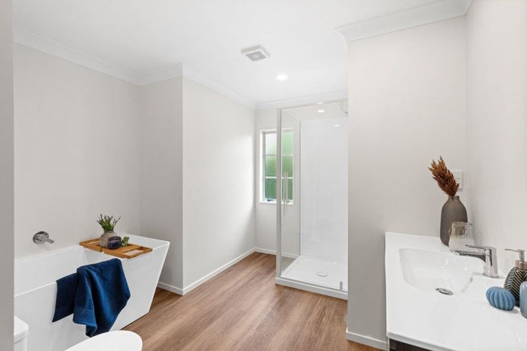 Photo of property in 14 Olliver Grove, Waikanae Beach, Waikanae, 5036
