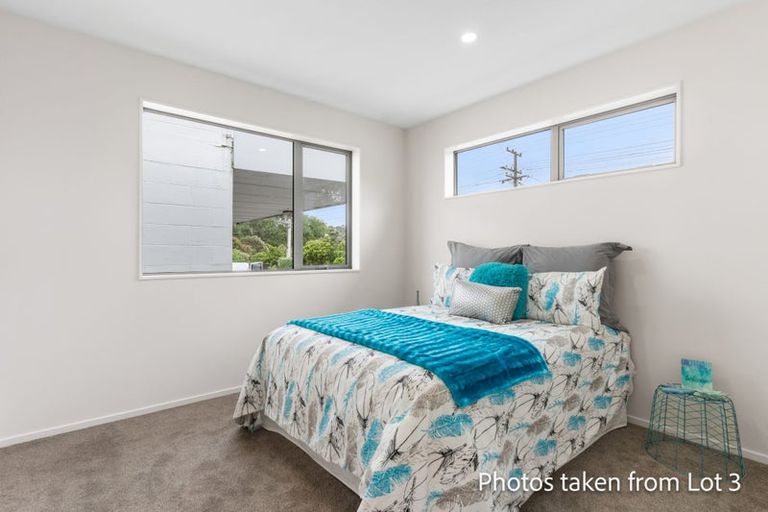 Photo of property in 1a Stottholm Road, Titirangi, Auckland, 0604