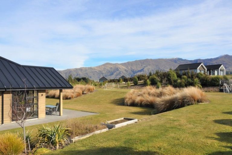 Photo of property in 22 Northburn Road, Wanaka, 9305