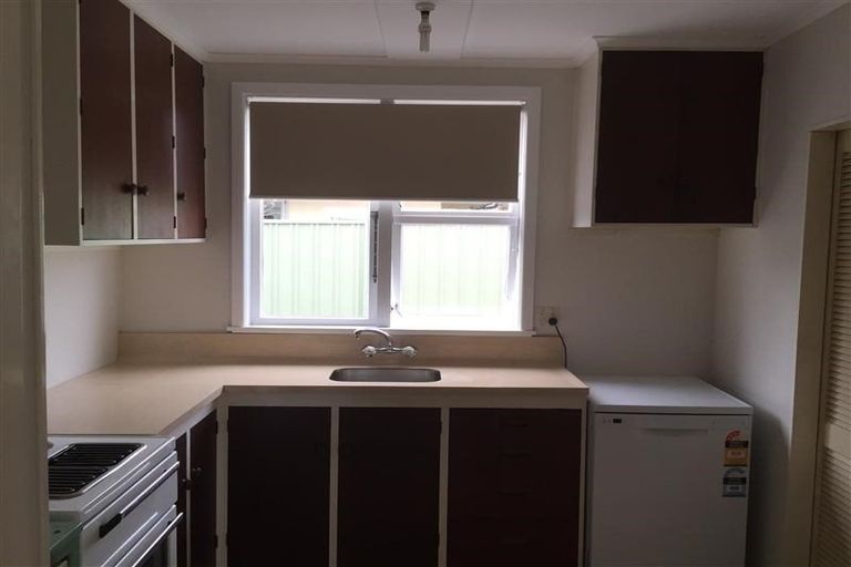 Photo of property in 5 Hammond Road, Taradale, Napier, 4112