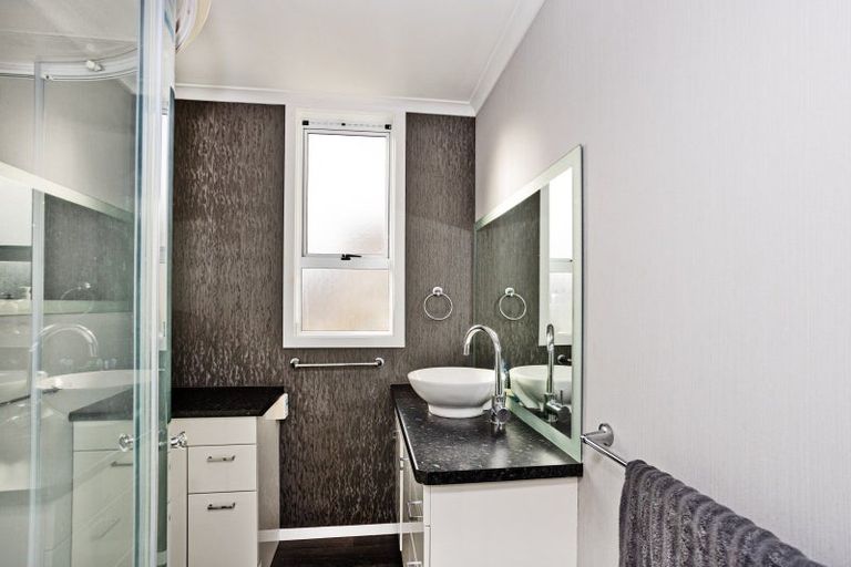 Photo of property in 50 Brown Street, Strathern, Invercargill, 9812