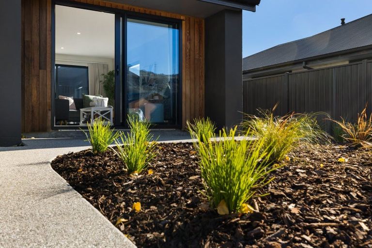 Photo of property in 8 Wallis Drive, Cromwell, 9310