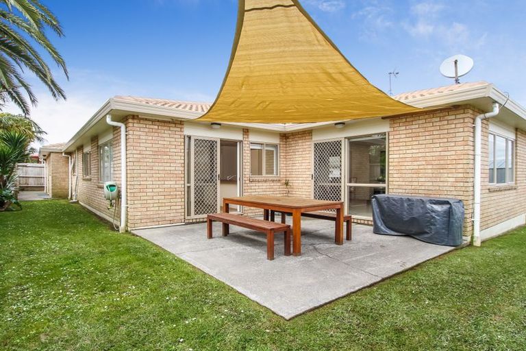Photo of property in 17 Jelicich Court, Henderson, Auckland, 0612
