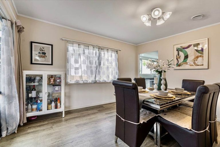 Photo of property in 38 Awaruku Road, Torbay, Auckland, 0630