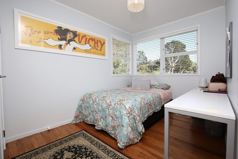 Photo of property in 54 Helena Street, Massey, Auckland, 0614