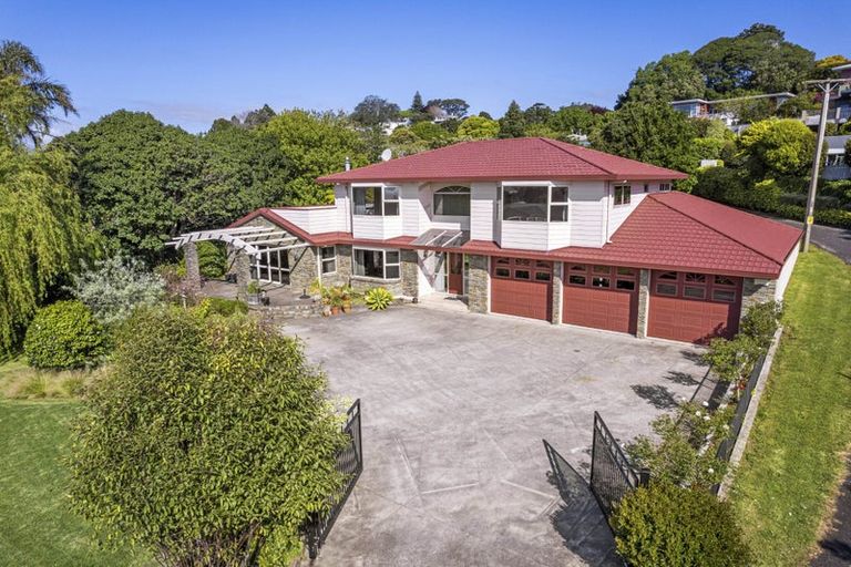 Photo of property in 331 Devon Street West, New Plymouth, 4310