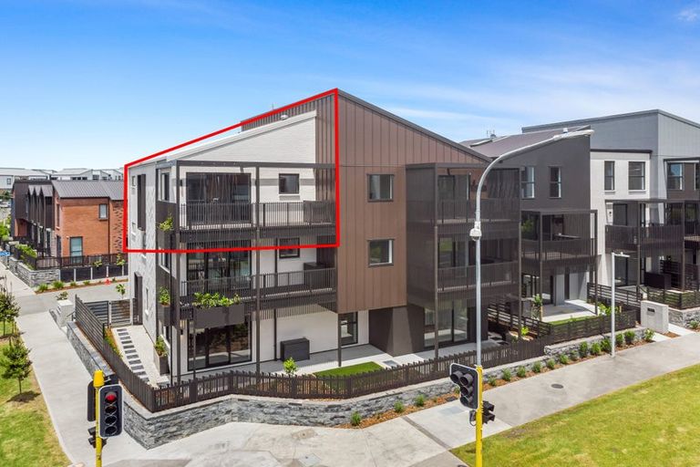 Photo of property in 4/33 Nugget Avenue, Hobsonville, Auckland, 0616