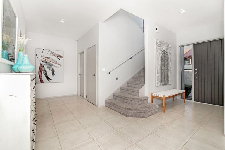 Photo of property in 1022a Papamoa Beach Road, Papamoa Beach, Papamoa, 3118