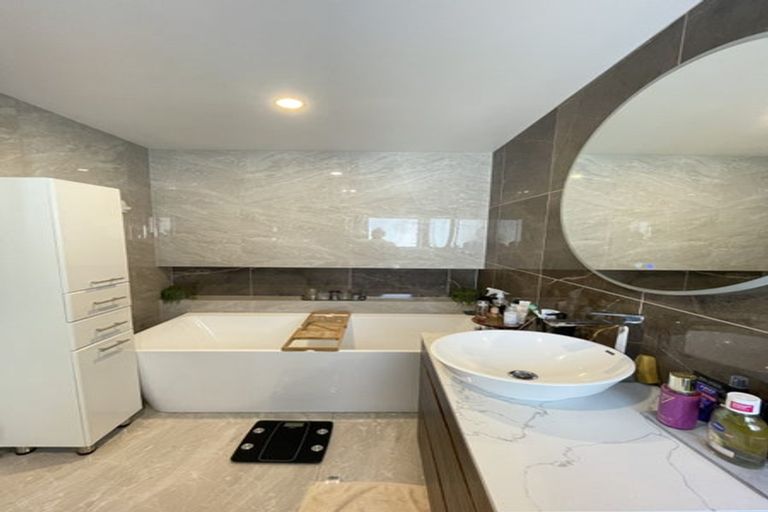 Photo of property in 19 Mason Street, New Lynn, Auckland, 0600