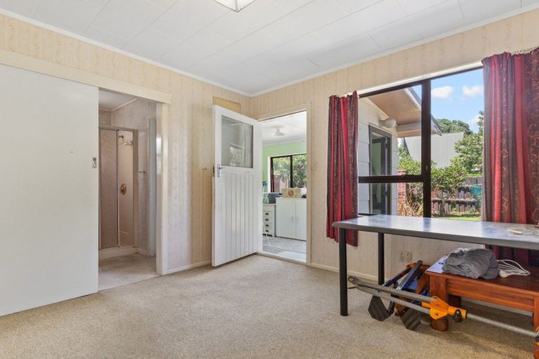 Photo of property in 39 Koromiko Street, Otaki Beach, Otaki, 5512