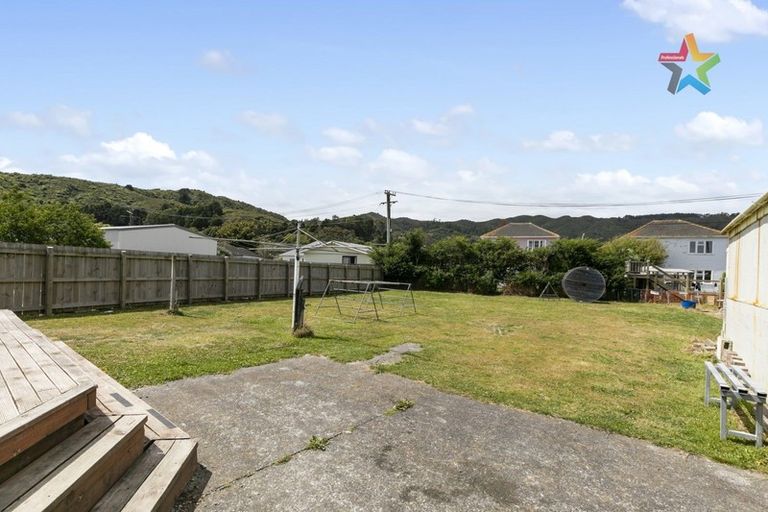 Photo of property in 58 Hewer Crescent, Naenae, Lower Hutt, 5011