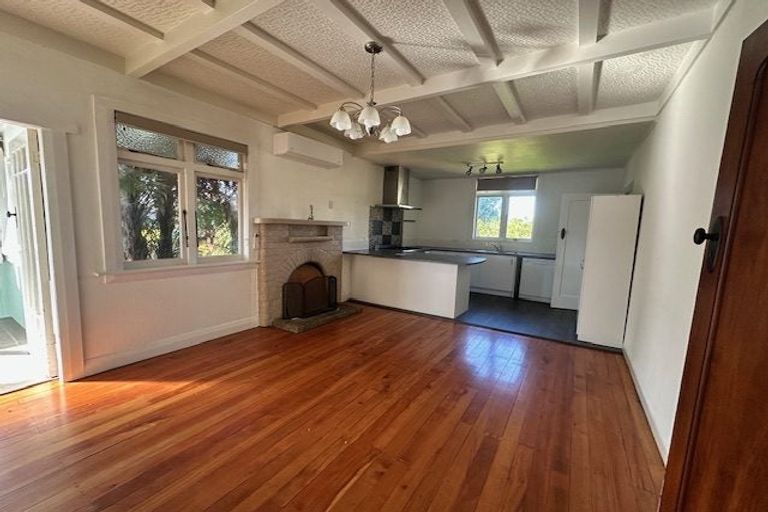 Photo of property in 45 Kitchener Road, Waiuku, 2123
