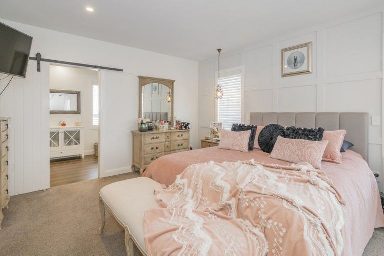 Photo of property in 5 Lady Jocelyn Place, Whitianga, 3510