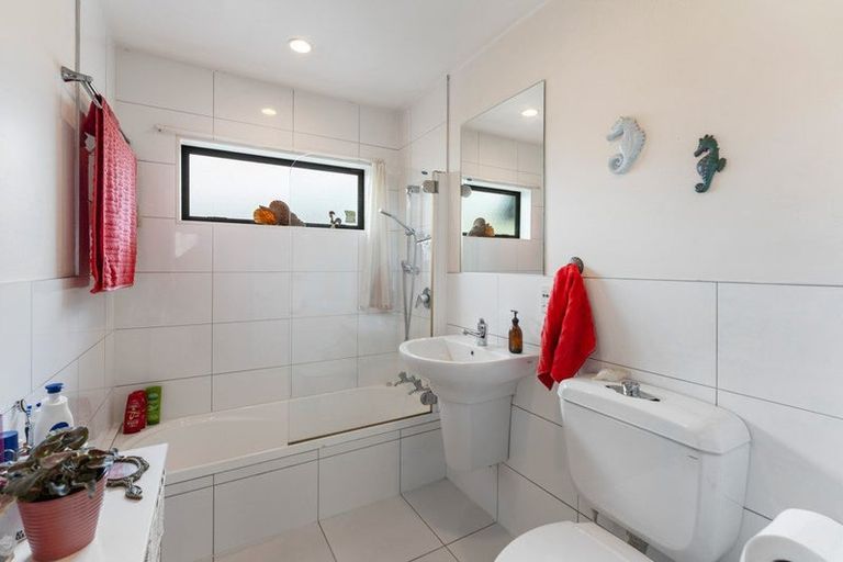 Photo of property in 1/53 Amohia Street, Paraparaumu, 5032