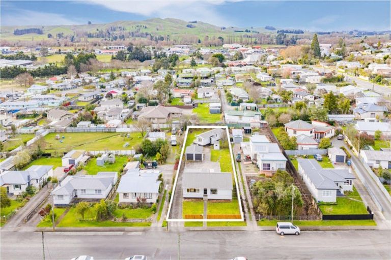 Photo of property in 6 Woburn Street, Waipukurau, 4200