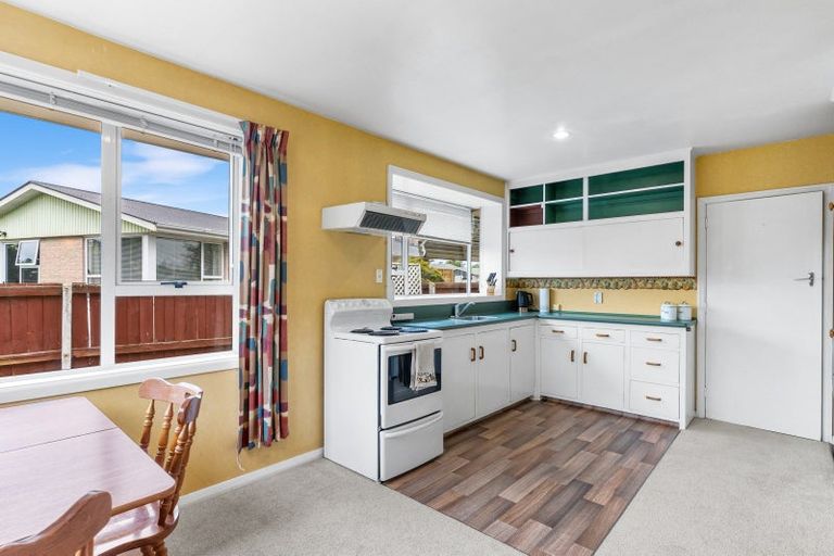 Photo of property in 25 Witham Street, Hornby, Christchurch, 8042