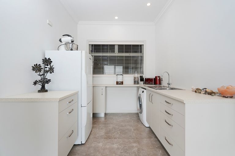 Photo of property in 32 Fuller Terrace, Kerikeri, 0230