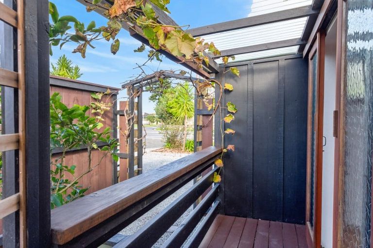 Photo of property in 74 Moir Street, Mangawhai, 0505