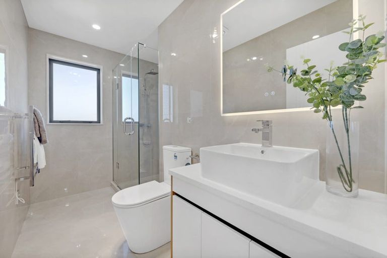 Photo of property in 7 Woven Place, Karaka, 2113