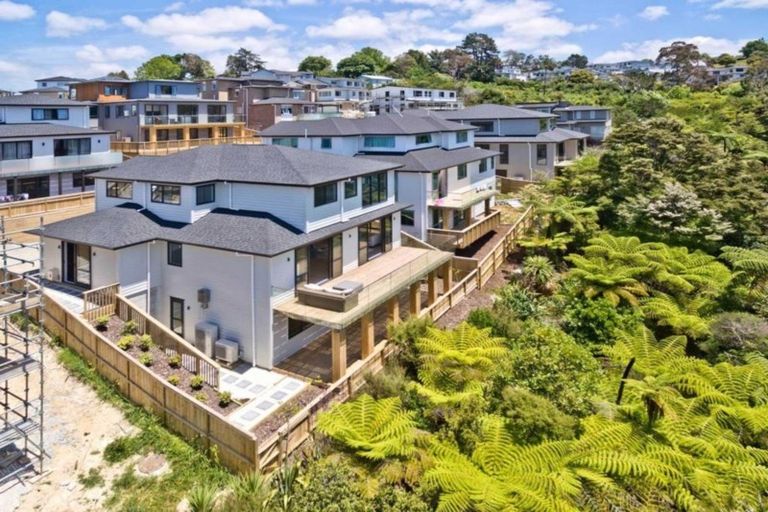 Photo of property in 30 Para Close, Fairview Heights, Auckland, 0632