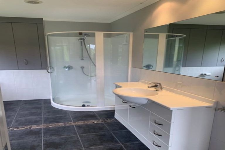 Photo of property in 300 Waitaha Road, Welcome Bay, Tauranga, 3112
