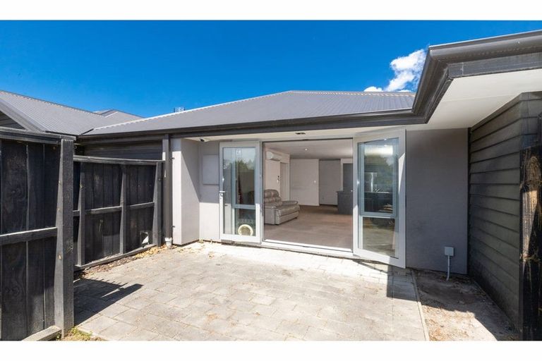 Photo of property in 4 Gresford Street, Edgeware, Christchurch, 8013