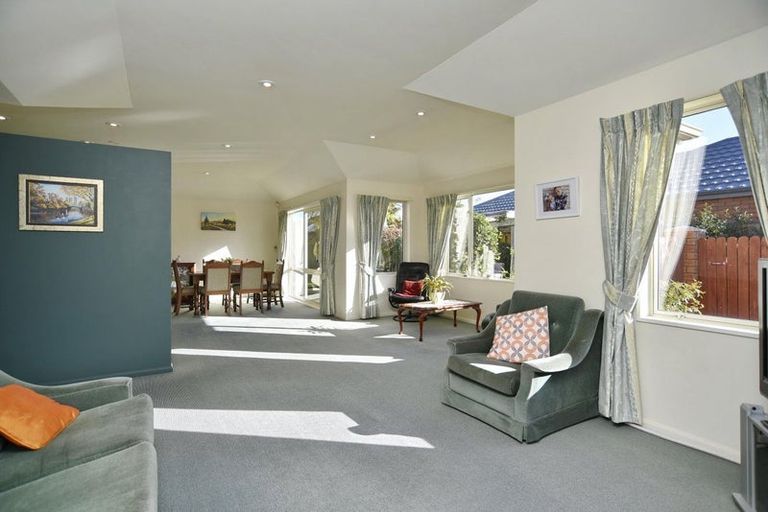 Photo of property in 27 Beechwood Drive, Northwood, Christchurch, 8051