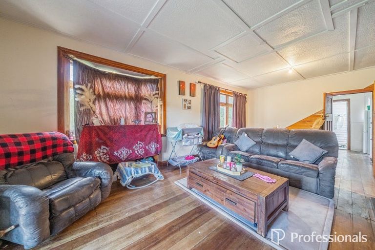 Photo of property in 120 Upper Fitzherbert Road, Wainuiomata, 5373