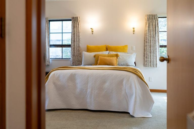 Photo of property in 5 Princes Street, Cambridge, 3434