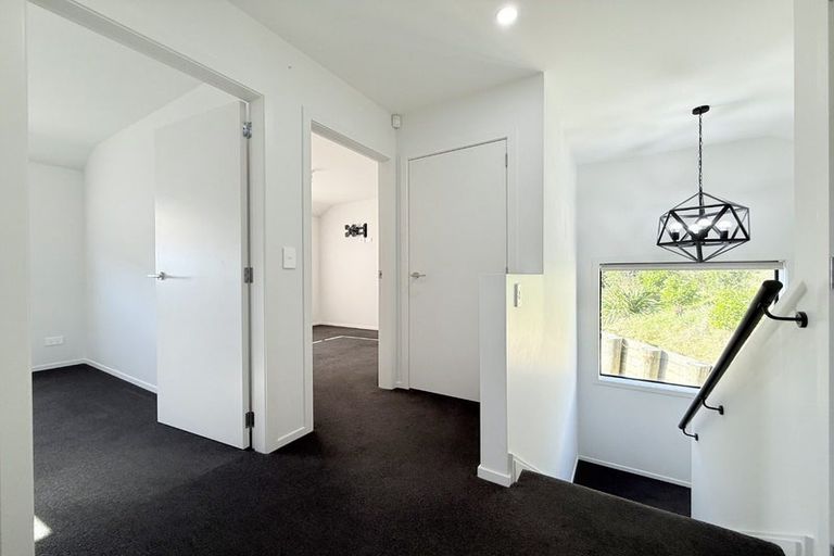 Photo of property in 32 Astelia Way, Woodridge, Wellington, 6037