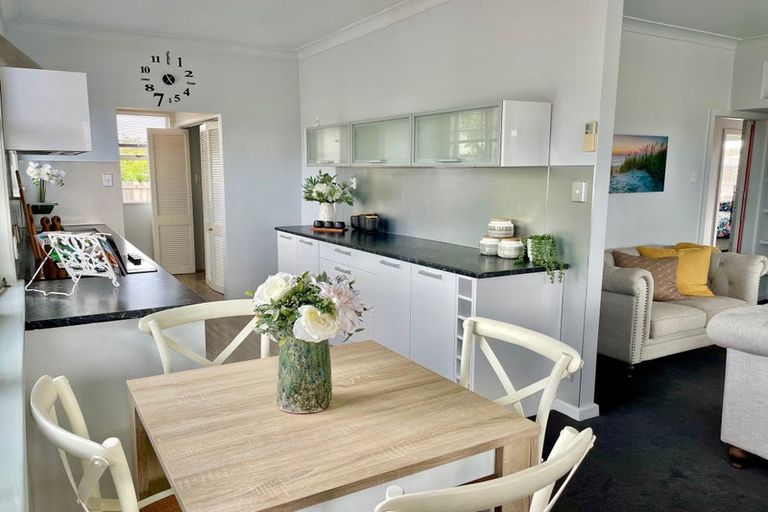 Photo of property in 121e George Street, Tuakau, 2121