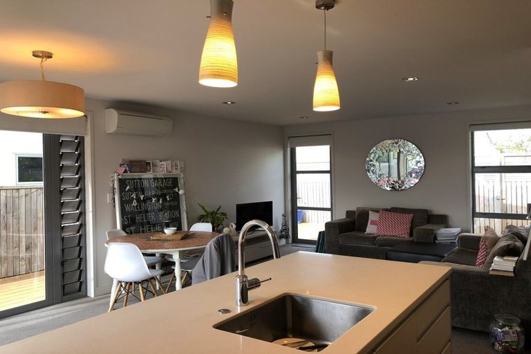 Photo of property in 24c Valley Road, Mount Maunganui, 3116
