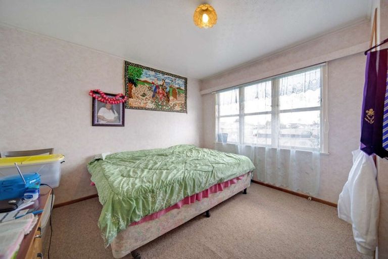 Photo of property in 8 Plumley Crescent, Mangere, Auckland, 2022