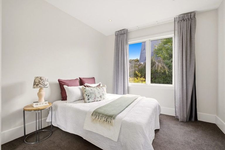 Photo of property in 29 Kotare Street, Fendalton, Christchurch, 8041
