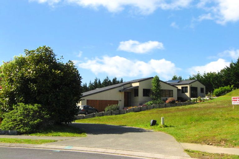 Photo of property in 40 Javelin Close, Gulf Harbour, Whangaparaoa, 0930