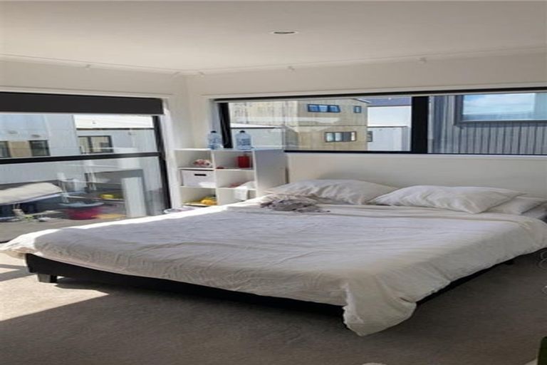 Photo of property in 4 Pheasant Lane, Hobsonville, Auckland, 0616