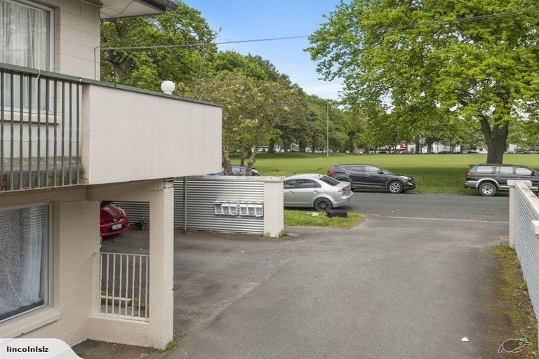 Photo of property in 122u1 Firth Street, Hamilton East, Hamilton, 3216